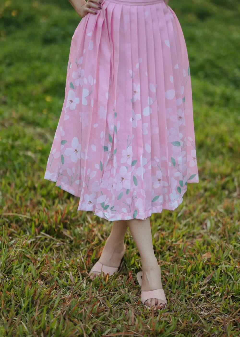 Springtime Linen Glow