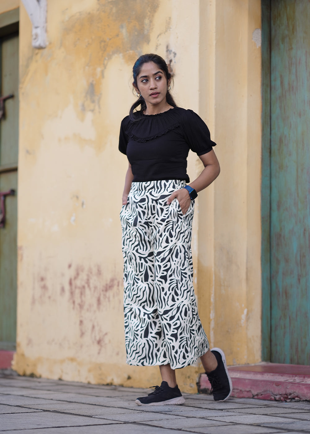 Opulent Ebony Blossom