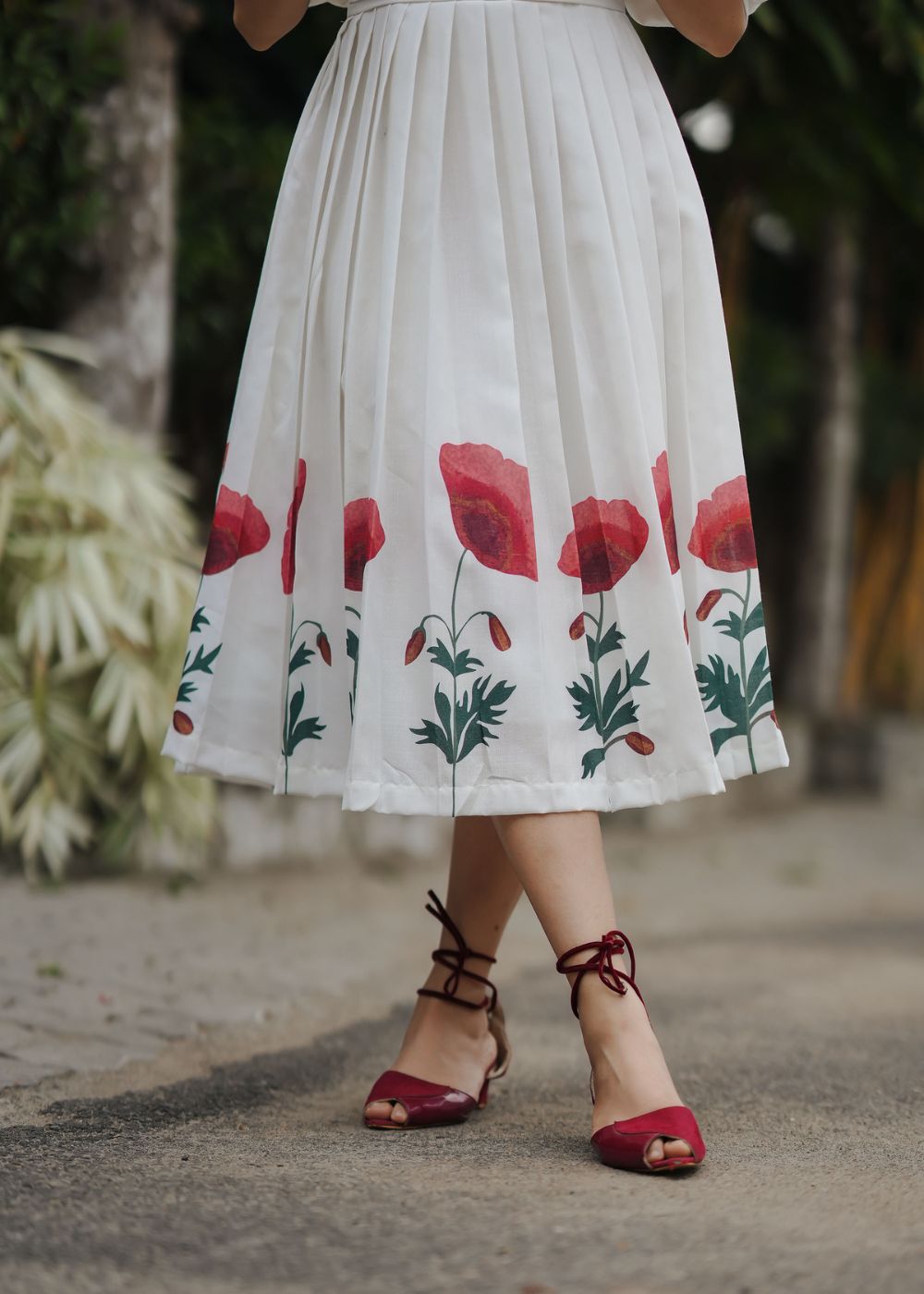 Linen Garden Stroll