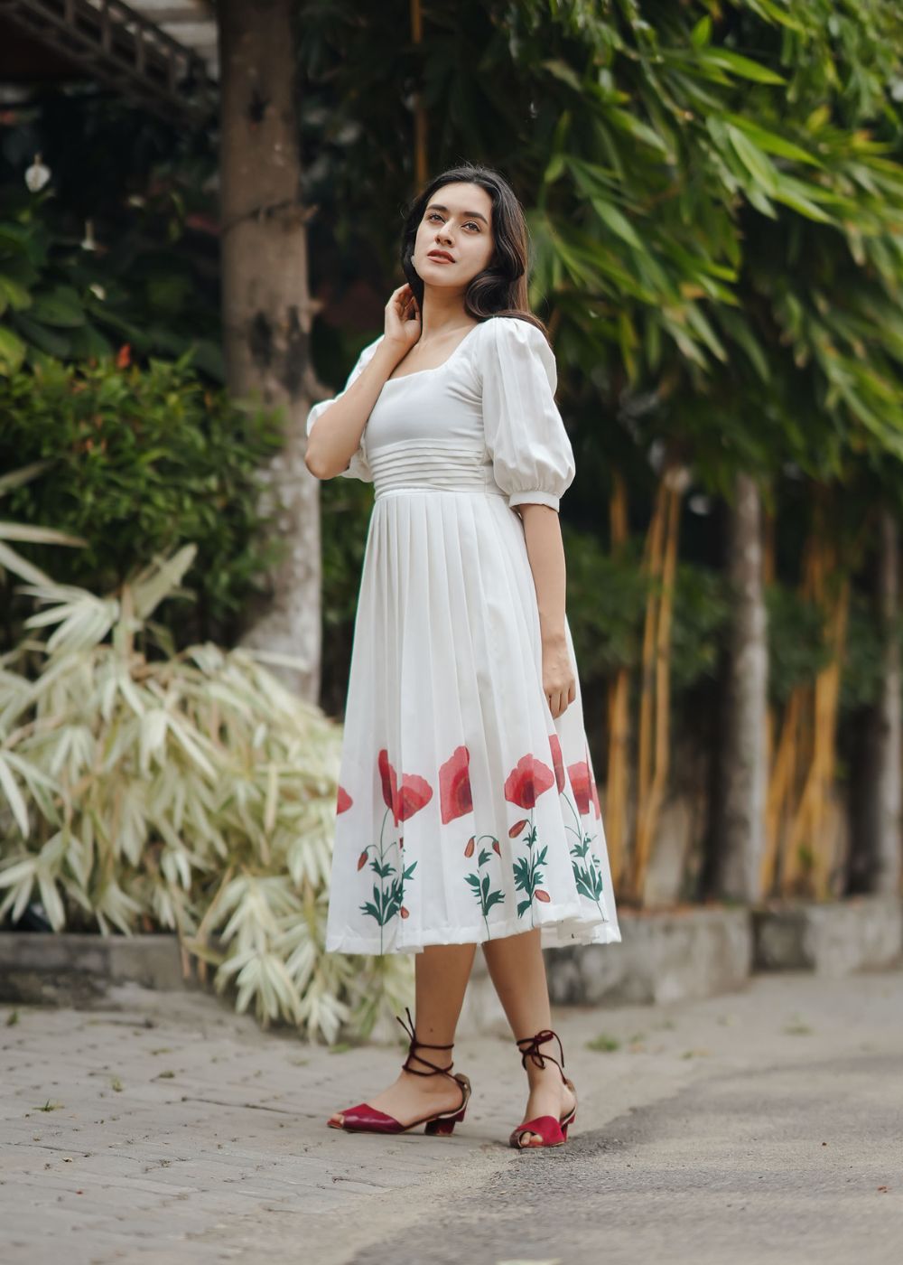 Linen Garden Stroll